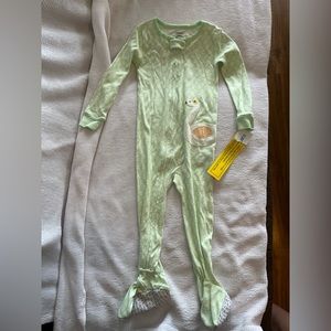 Carters girls’ sleeper, size 24 months. New with tags
